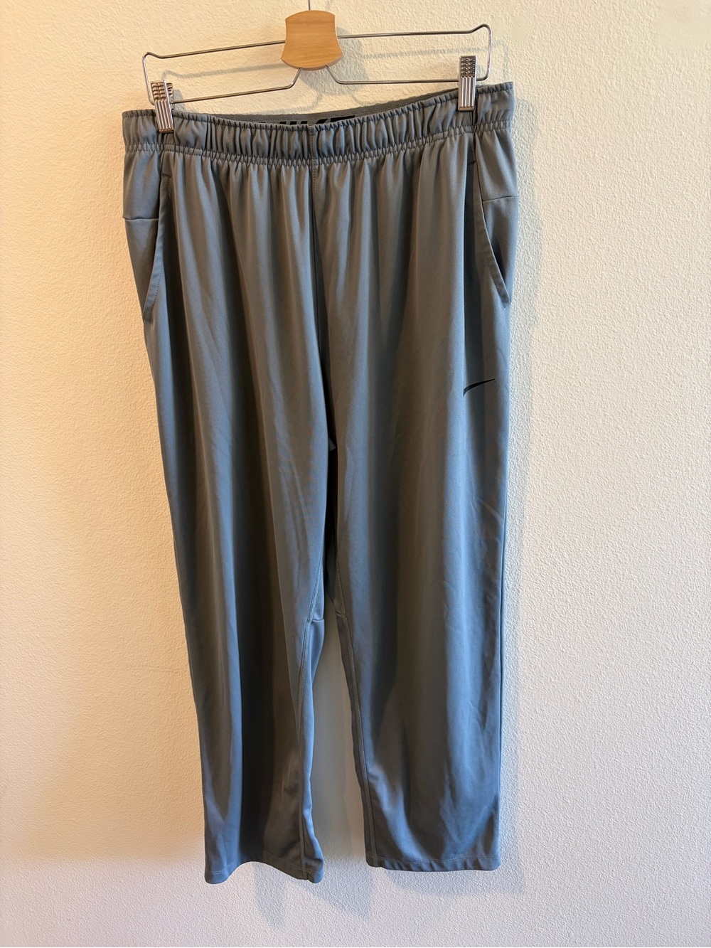 Nike Gray Athletic Sweatpants Joggers